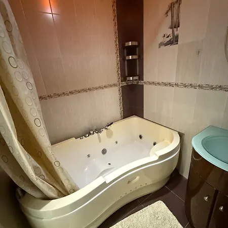 Sunny Arcadia Apartment Odesa